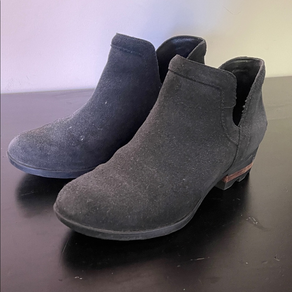 Sorel Black Ankle Booties